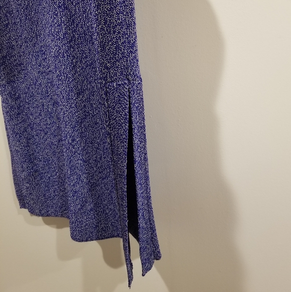 NWOT Aritzia Wilfred Top - Picture 3 of 3